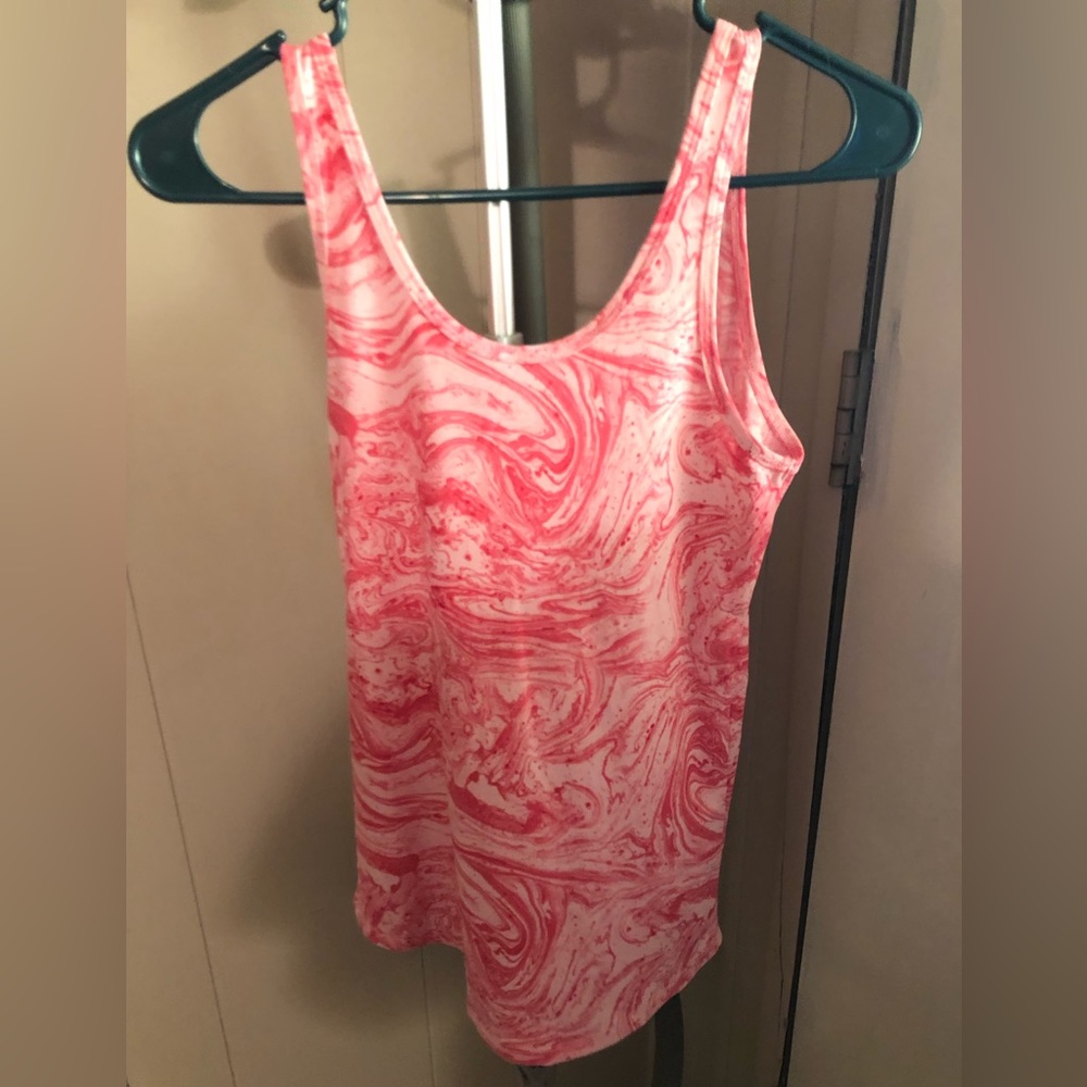 No boundaries medium pink paisley tank top NWT